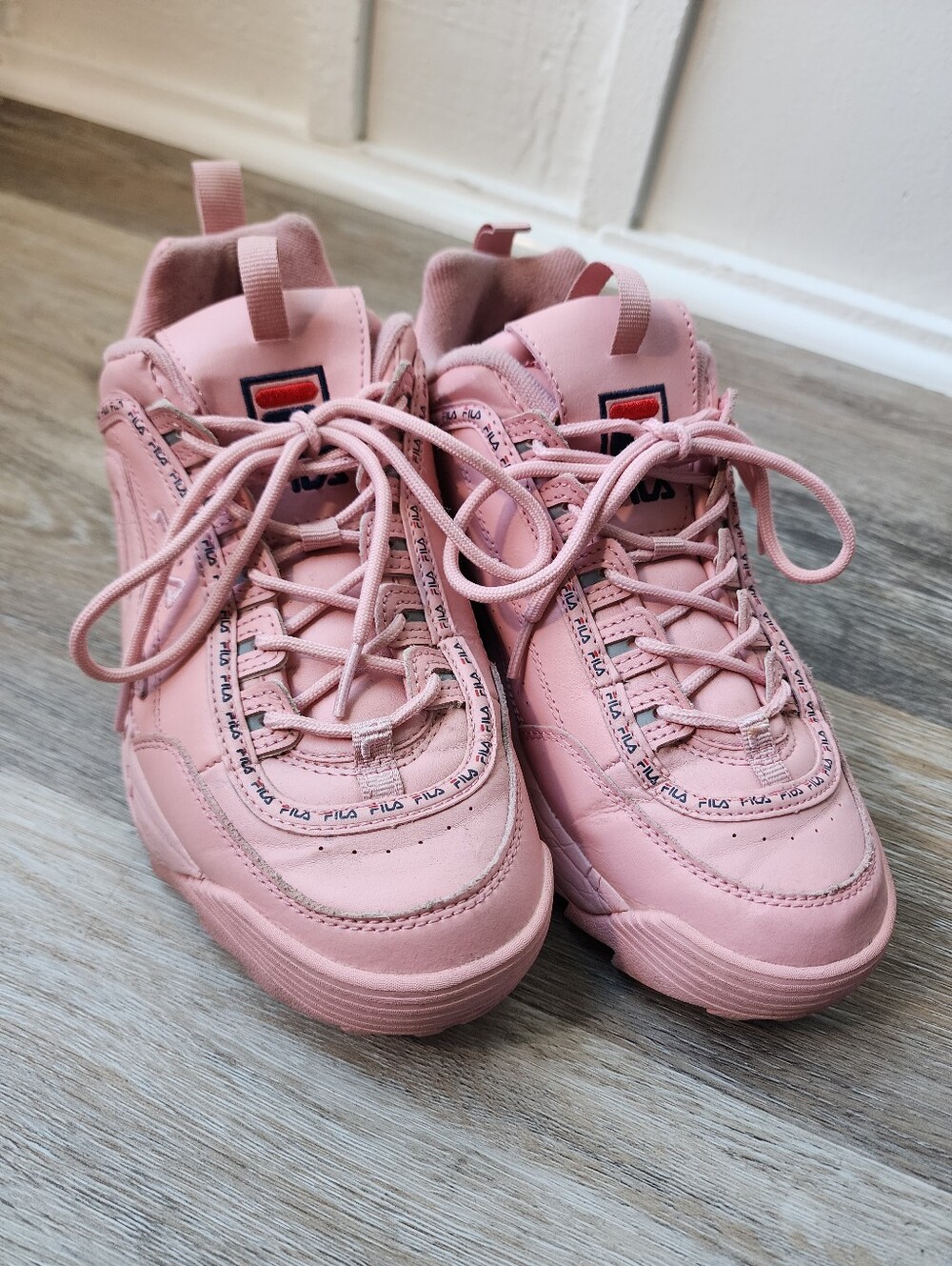 FILA Premium Pink Disruptor 2 Chunky Sneakers 5FM00146-682 Size 10